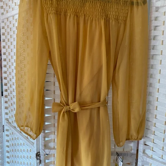 Beautiful formal brand new dress